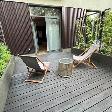 Apartman Flat With Cozy Terrace